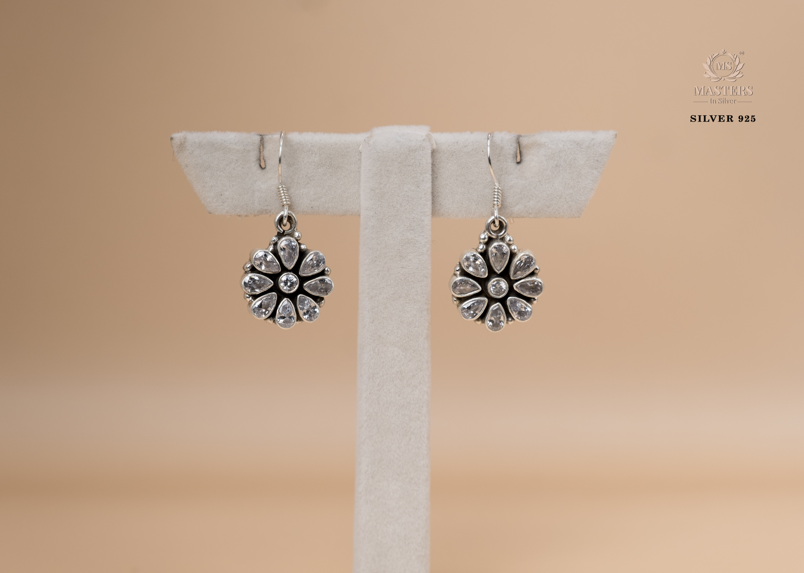 Women's accessories